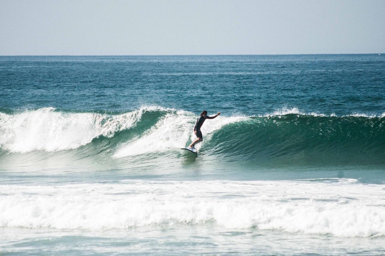 Surf Camp San Sebastian Partyhostel Aia ภายนอก รูปภาพ