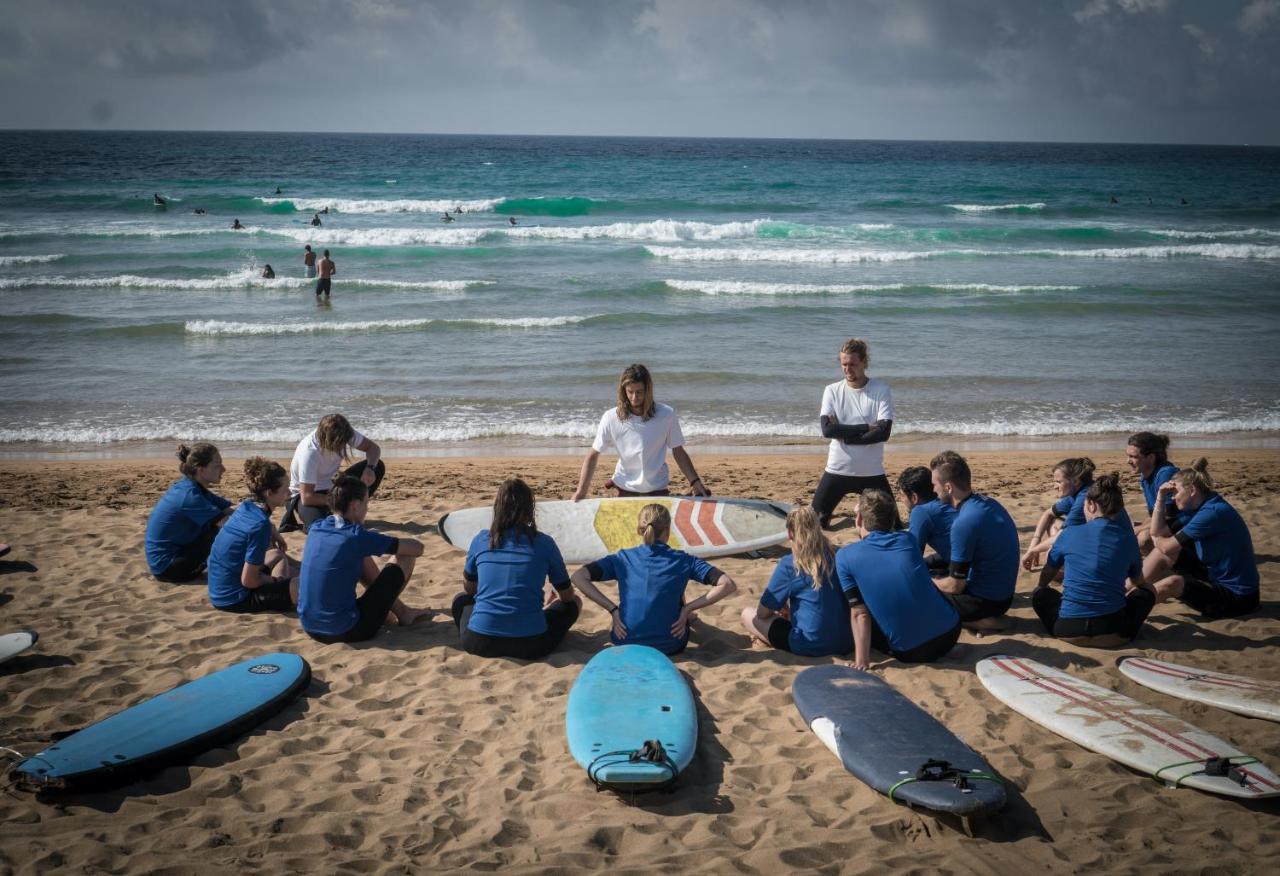 Surf Camp San Sebastian Partyhostel Aia ภายนอก รูปภาพ